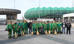 Stadyumun temizliğine Osmangazi desteği