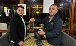 Altın dolu çanta buldu sahibine teslim etti
