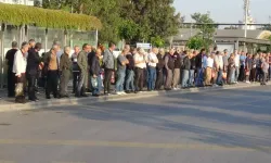 İzmir'de 23 bin işçi greve çıktı