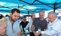 Başkan Şadi Özdemir’den aşure ikramı