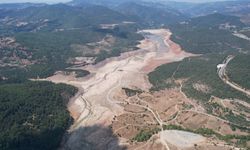 Bursa'da Nilüfer Barajı tamamen kurudu, 35 günlük su kaldı
