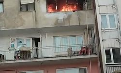 Bursa'da 4 katlı apartmanda yangın paniği