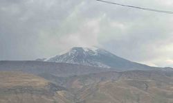Ağrı Dağı beyaza büründü