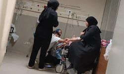 İnegöl'de Suriyeli 13 kişi yedikleri bisküviden zehirlendi