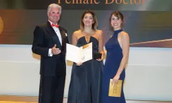 Ebru Yıldız, Almanya'da Yılın Doktoru Seçildi