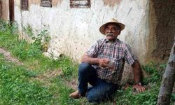 Haber alınamayan yaşlı adam, cami şadırvanında ölü bulundu