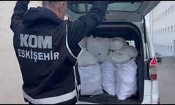 Çekicinin üzerindeki araçtan cephanelik çıktı