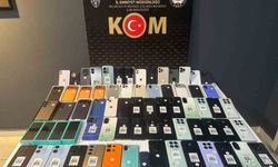 Bursa'da 3 milyon değerinde kaçak telefon ve USB kablolar ele geçirildi