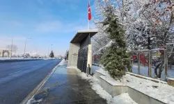 Gazi olduğu durakta yaşamına son verdi