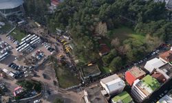 Teleferik istasyonunda yine aynı manzara