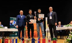 Bursa Erkek Lisesi Türkiye'nin gururu oldu