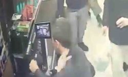 Pendik'te kadın kasiyerin poşet tartışmasında darp edildi