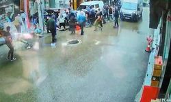 Bursa Çirişhane'de araç dehşeti!! Yayaların arasına daldı