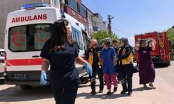 İnegöl'de saç kurutma makinesi evi yaktı: 2 kişi hastanelik oldu