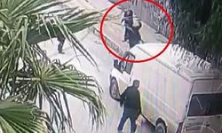 Kaldırım taşıyla gelen ölüm kamerada