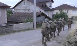 Düzce ve Bursa'da DEAŞ operasyonu: 13 gözaltı