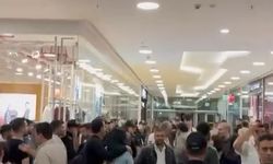 Özcan Deniz konserinde çıkan olayda bir kişi bıçaklandı