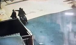 Bursa'da telefonla konuşurken kapkaça uğradı