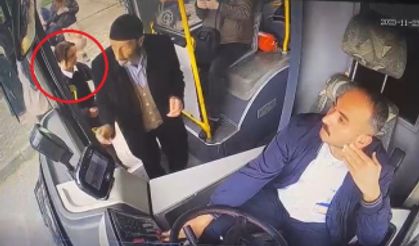 Bursa'da 3 kadın yankesici, otobüse binen kadının cüzdanını böyle çaldı