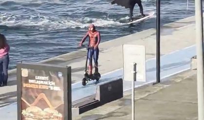 "Batman" sörf yaptı "Örümcek Adam" scooter kullandı
