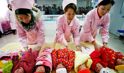 Çin, doğumları ücretsiz hale getirmeye hazırlanıyor