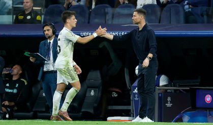 Real Madrid, Xabi Alonso ile yollarını ayırdı