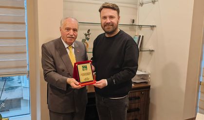 Başkan Arif Tak’tan ‎Sayfa 16’ya ‎teşekkür ziyareti