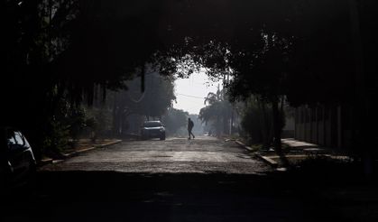 Küba'da şebeke çöktü, milyonlarca kişi elektriksiz kaldı