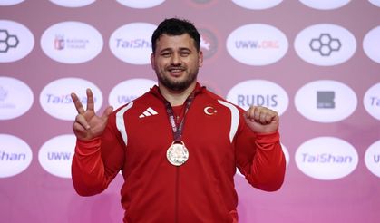 Rıza Kayaalp tarihe geçti: 13. Avrupa şampiyonluğuna ulaştı