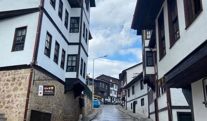 'Ahşabın Cazibesi' Bursa'da izleyici ile buluşacak