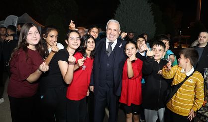 Başkan Şadi Özdemir Akçalar'da vatandaşlarla buluştu