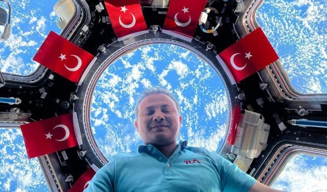 Alper Gezeravcı Dünya'ya Dönüyor