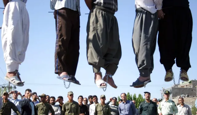 İran'da 2023 yılında 800'den fazla kişi idam edildi