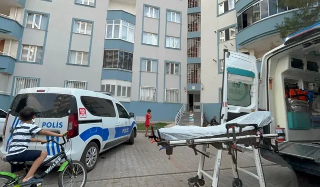 Kadın Öğretmen, Meslektaş Sevgilisini Öldürdü!