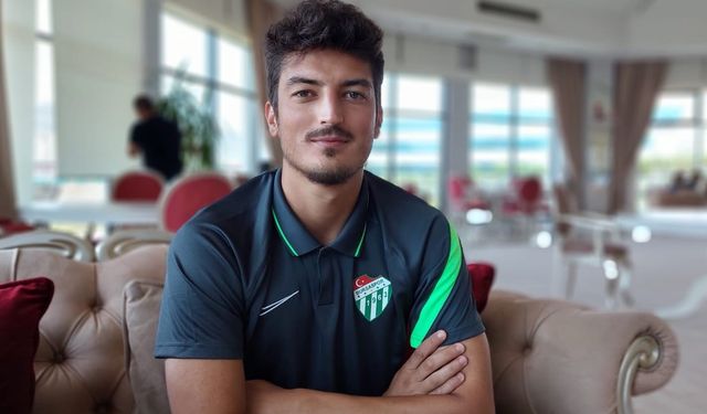 Furkan Emre Ünver Bursaspor formasını 100. kez giydi