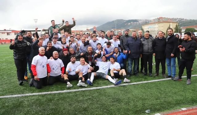 Gemlik Kumlaspor Şampiyon Oldu