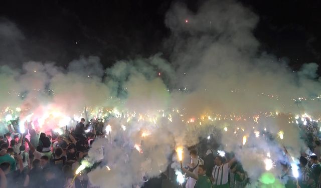Bursaspor'dan 62. kuruluş yılına görkemli kutlama