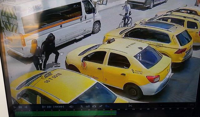 İnegöl'de eski nişanlısını sokak ortasında vurdu