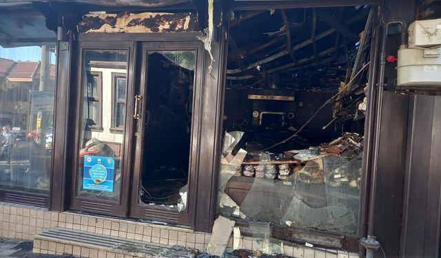 Yangının bilançosu gün ağarınca ortaya çıktı