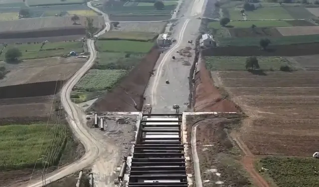 Bakan Uraloğlu, Bursa Hızlı Tren Açılış Tarihini Verdi