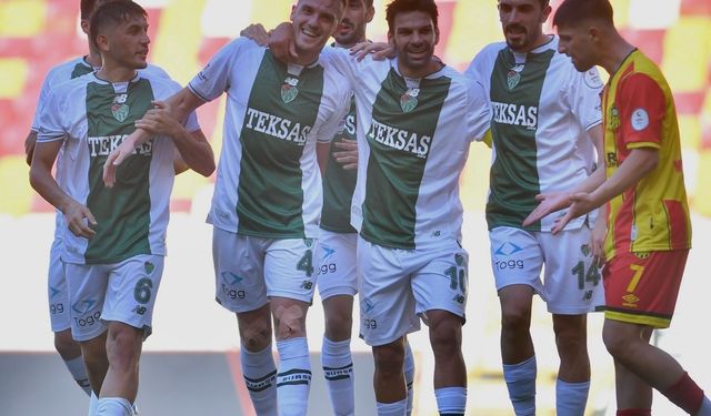 Bursaspor sezona tarihi galibiyetle başladı: 8-0