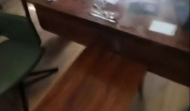 Kaynar suyu şantiye şefinin üzerine boşalttı