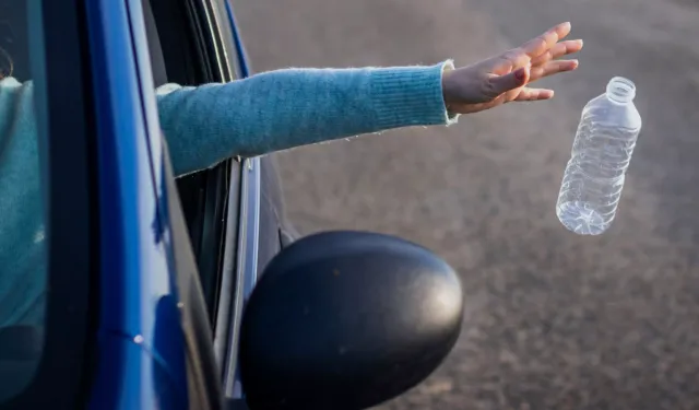 Bursa'da yere çöp atanlar, tespit edilip cezalandırılacak