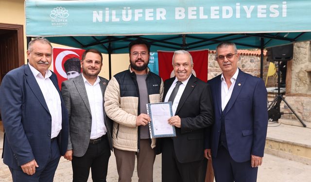 Ürünlü’de 275 hak sahibine imarlı tapu sevinci