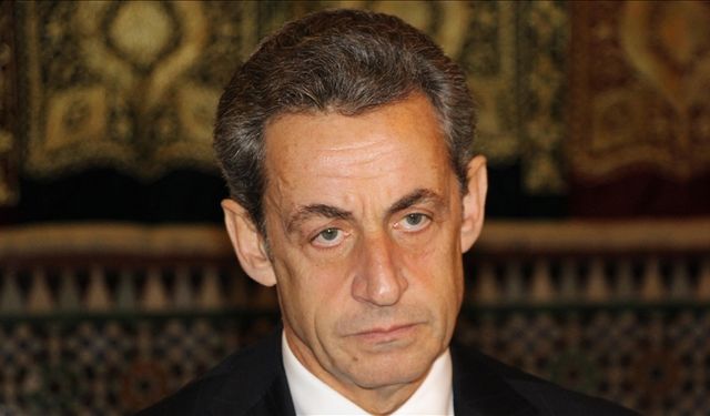 Fransa eski Cumhurbaşkanı Sarkozy hapse girdi