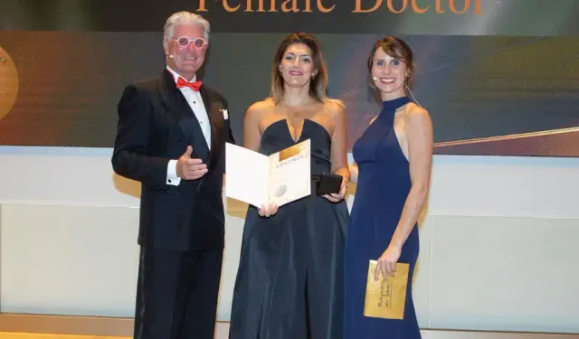 Ebru Yıldız, Almanya'da Yılın Doktoru Seçildi