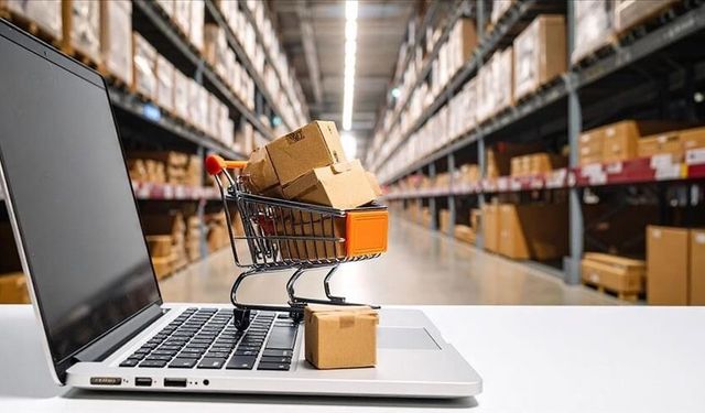 Kasım'da 13 milyonun üzerinde e-fatura kesildi