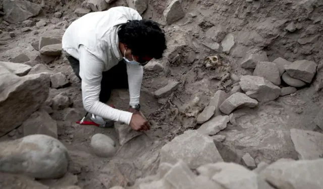 Polonya, Kırım'da tarihi eser kaçakçılığı ile suçlanan Rus arkeoloğu gözaltına aldı