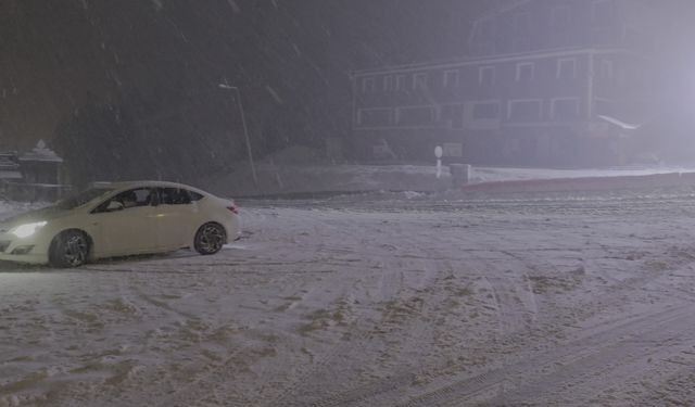 Uludağ'da yoğun kar var...