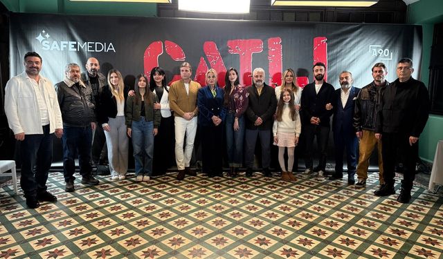 "Çatlı" filmi tanıtıldı. 20 Mart'ta Sinemalarda